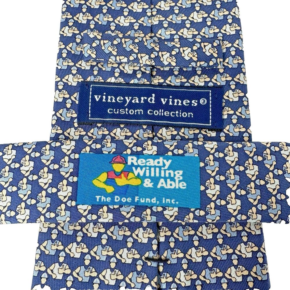 Vineyard Vines Custom Collection Men's Silk Tie The Doe Fund Ready Willing Able - Picture 5 of 9